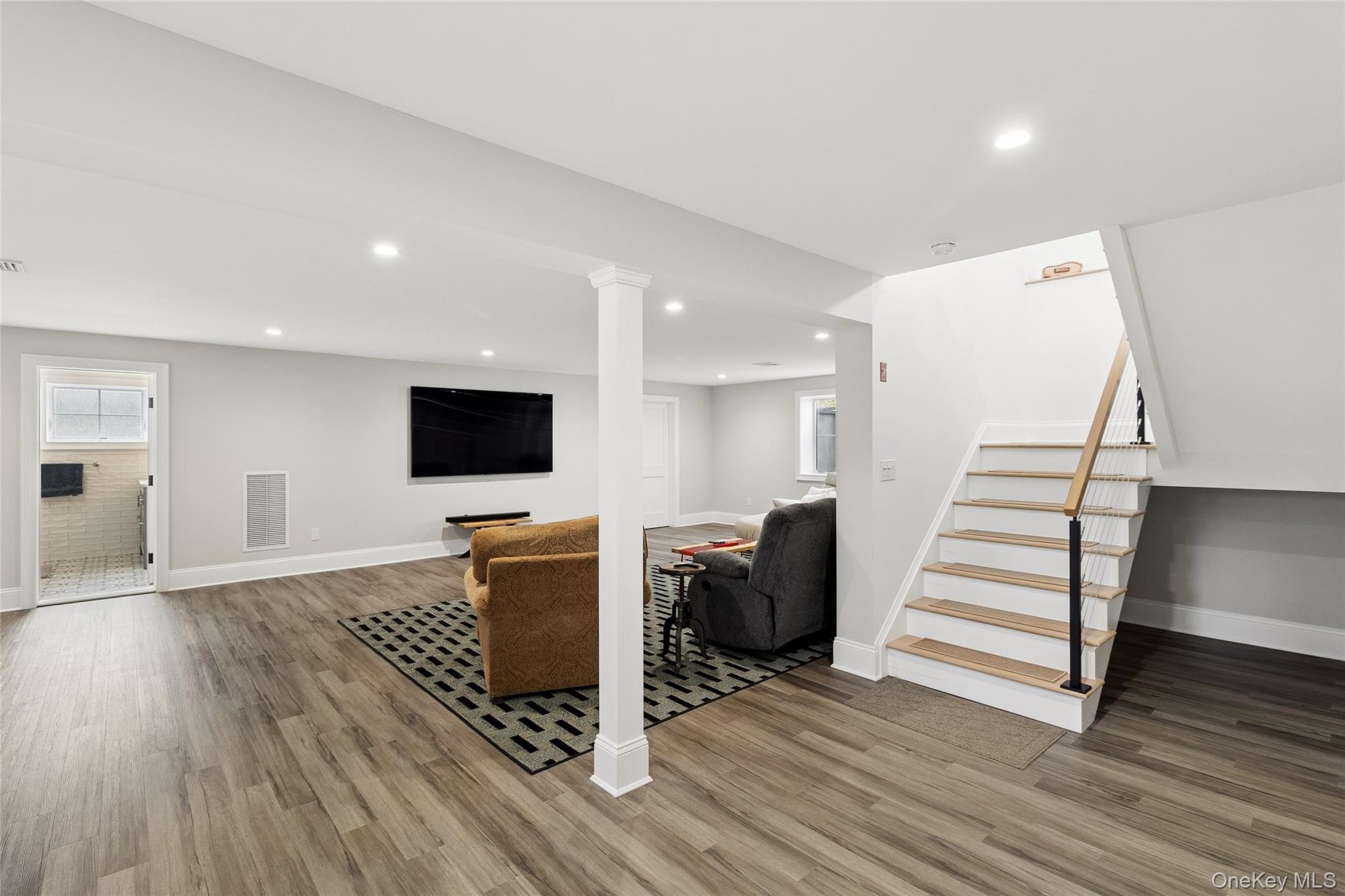 47 Old Riverhead Road Hampton Bays, NY 11946 - Photo 27 of 44