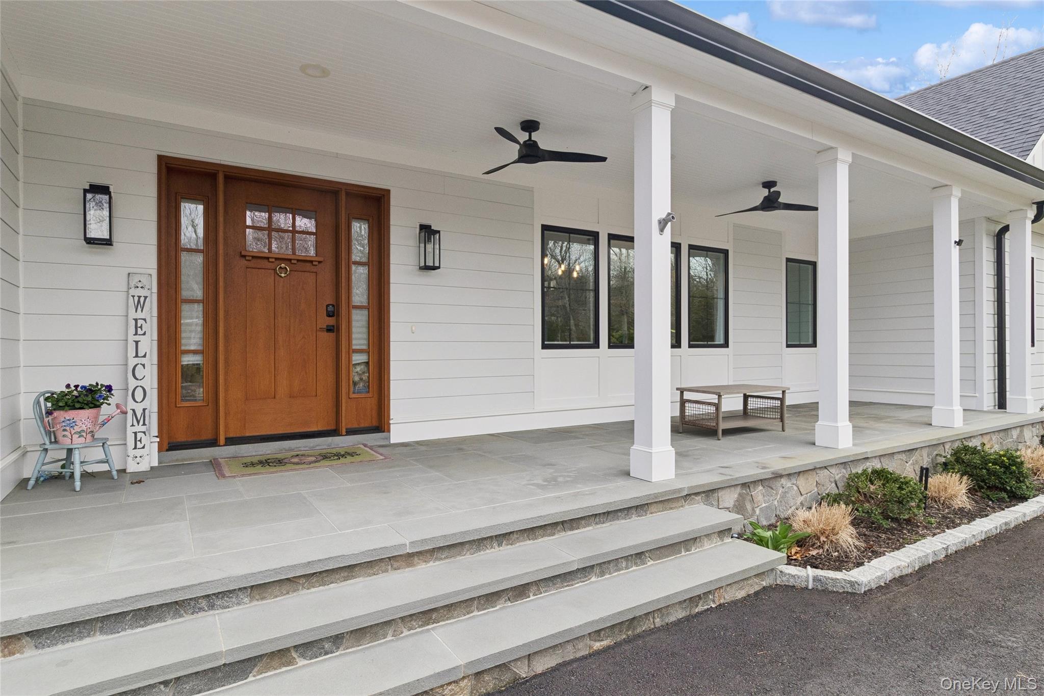 47 Old Riverhead Road Hampton Bays, NY 11946 - Photo 3 of 44