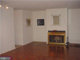 10 Fairway Road, Unit 10F Reading, PA 19607 - Photo 2 of 6 Gallery Image 2