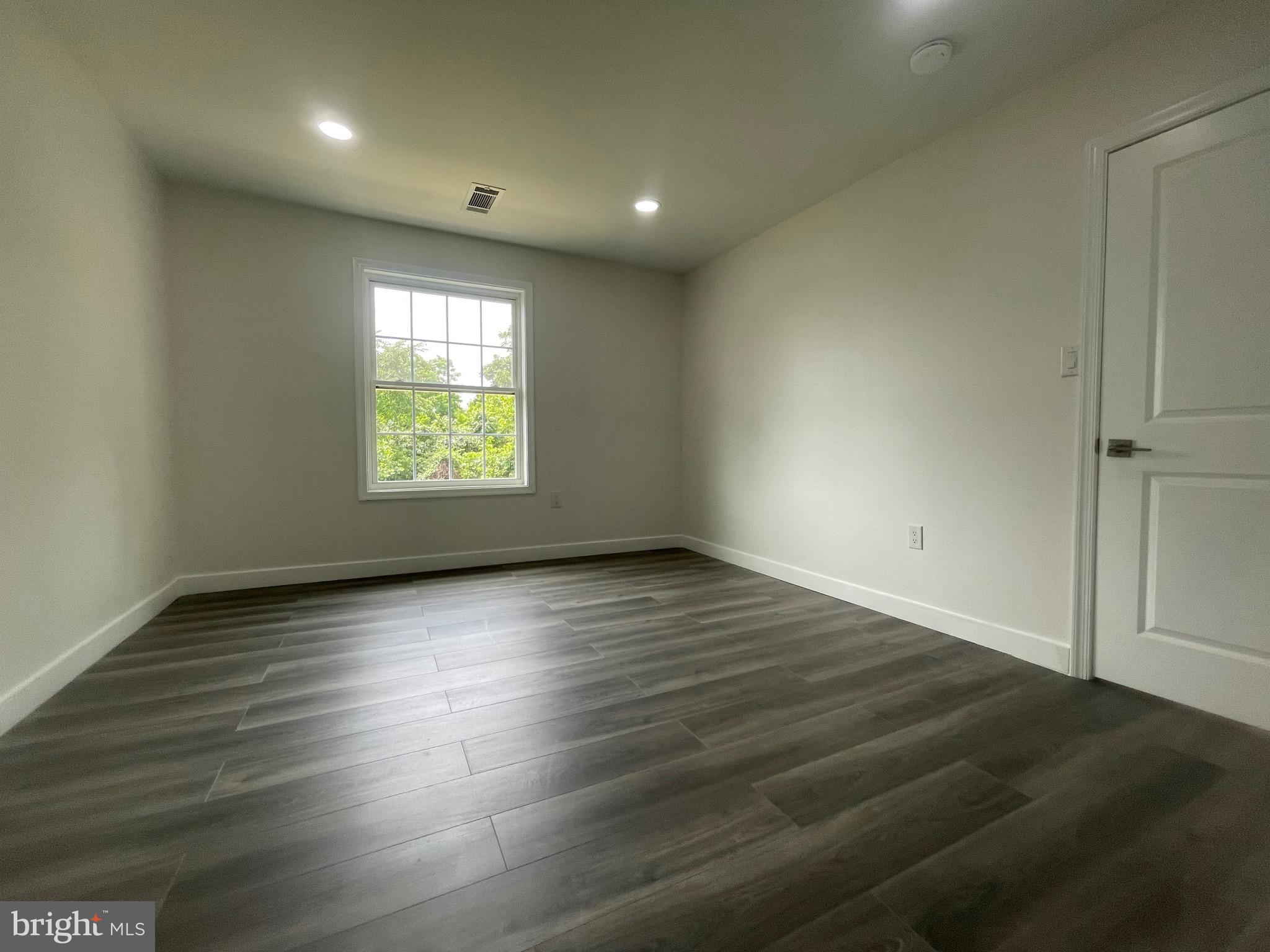 3811 Swann Road, Unit 202 Suitland, MD 20746 - Photo 30 of 38