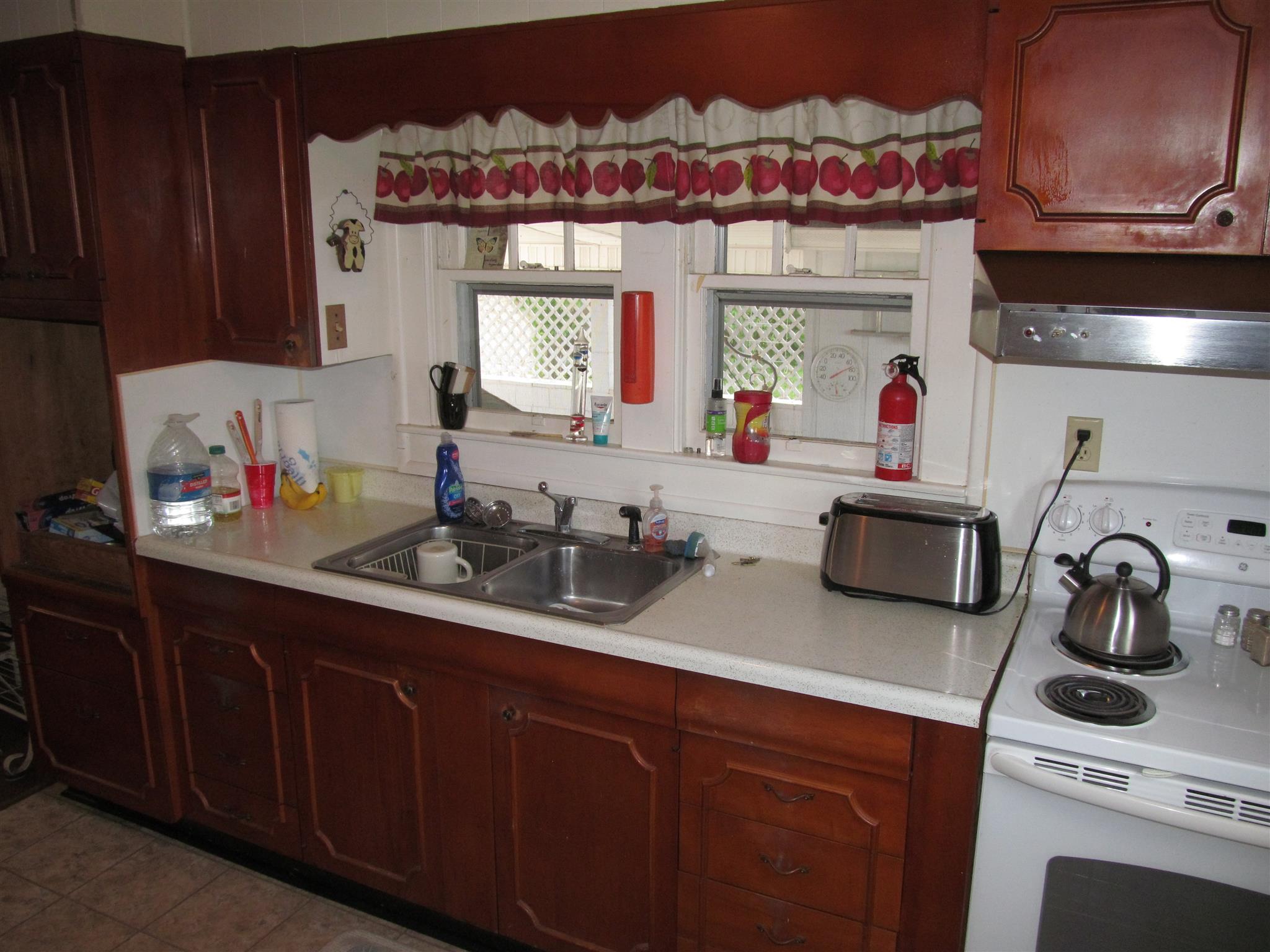 809 8th Street Bedford, IN 47421 - Photo 9 of 20 Gallery Image 9