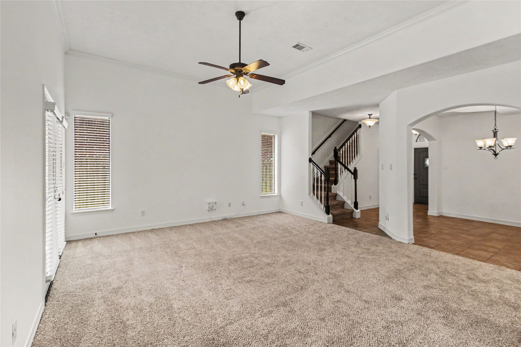 25142 Alina Lane Spring, TX 77386 - Photo 9 of 39 Living Room