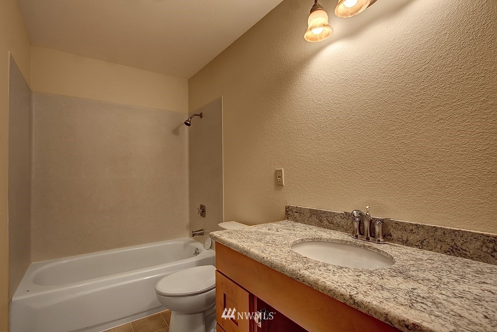 12909 Southeast 160th Street Renton, WA 98058 - Photo 14 of 19 Gallery Image 14