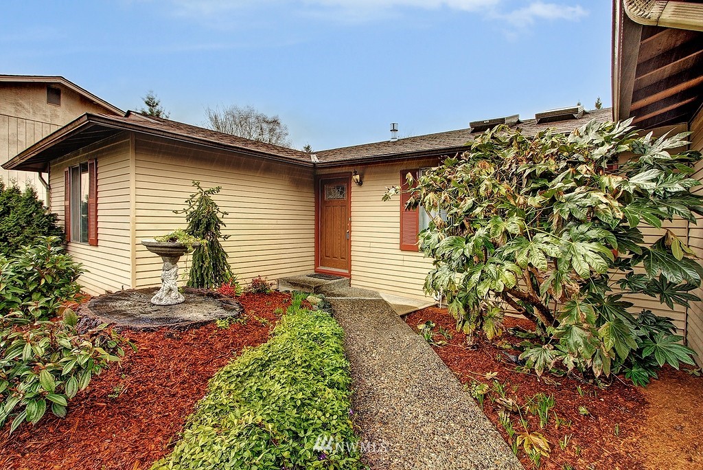 12909 Southeast 160th Street Renton, WA 98058 - Photo 18 of 19 Gallery Image 18