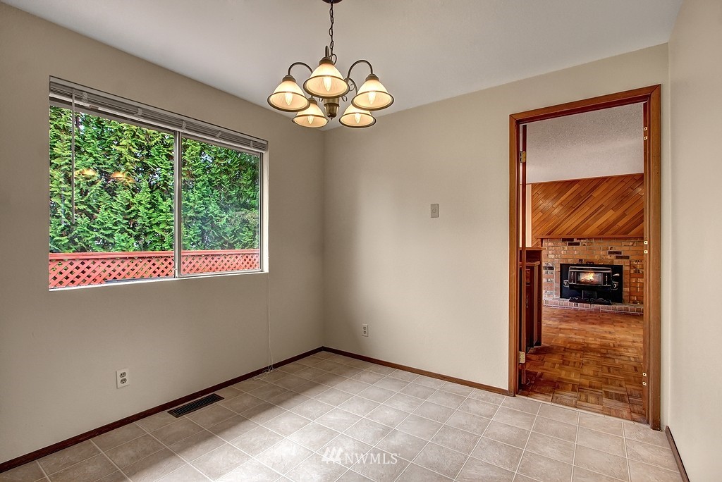 12909 Southeast 160th Street Renton, WA 98058 - Photo 6 of 19 Gallery Image 6