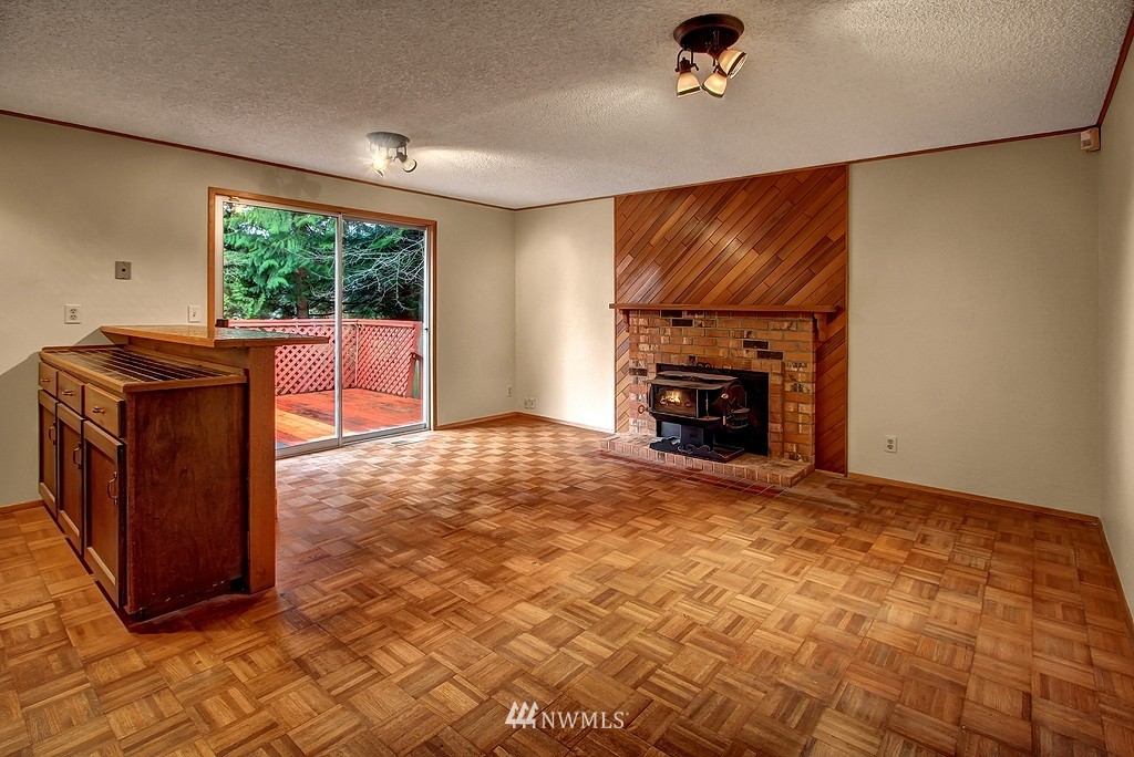 12909 Southeast 160th Street Renton, WA 98058 - Photo 7 of 19 Gallery Image 7