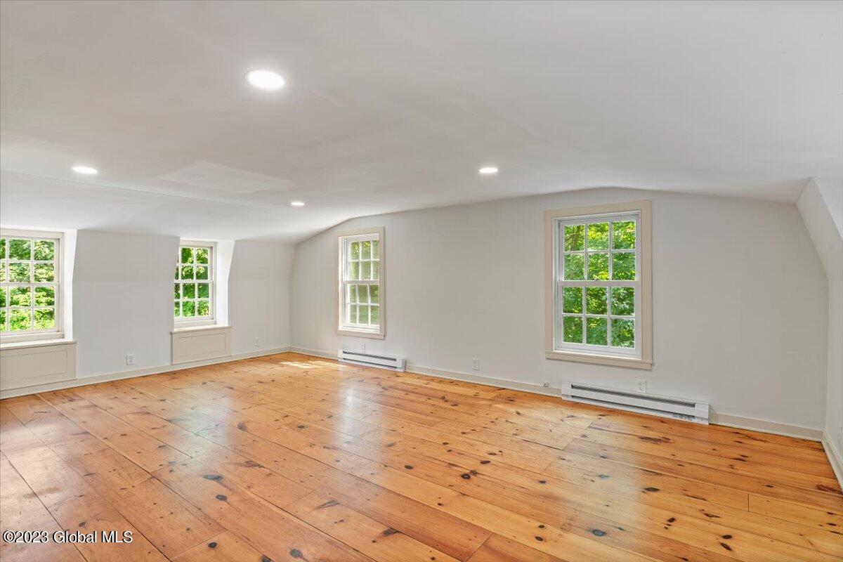 87 Scotch Bush Road Ballston, NY 12027 - Photo 22 of 41 39-MW2_6572
