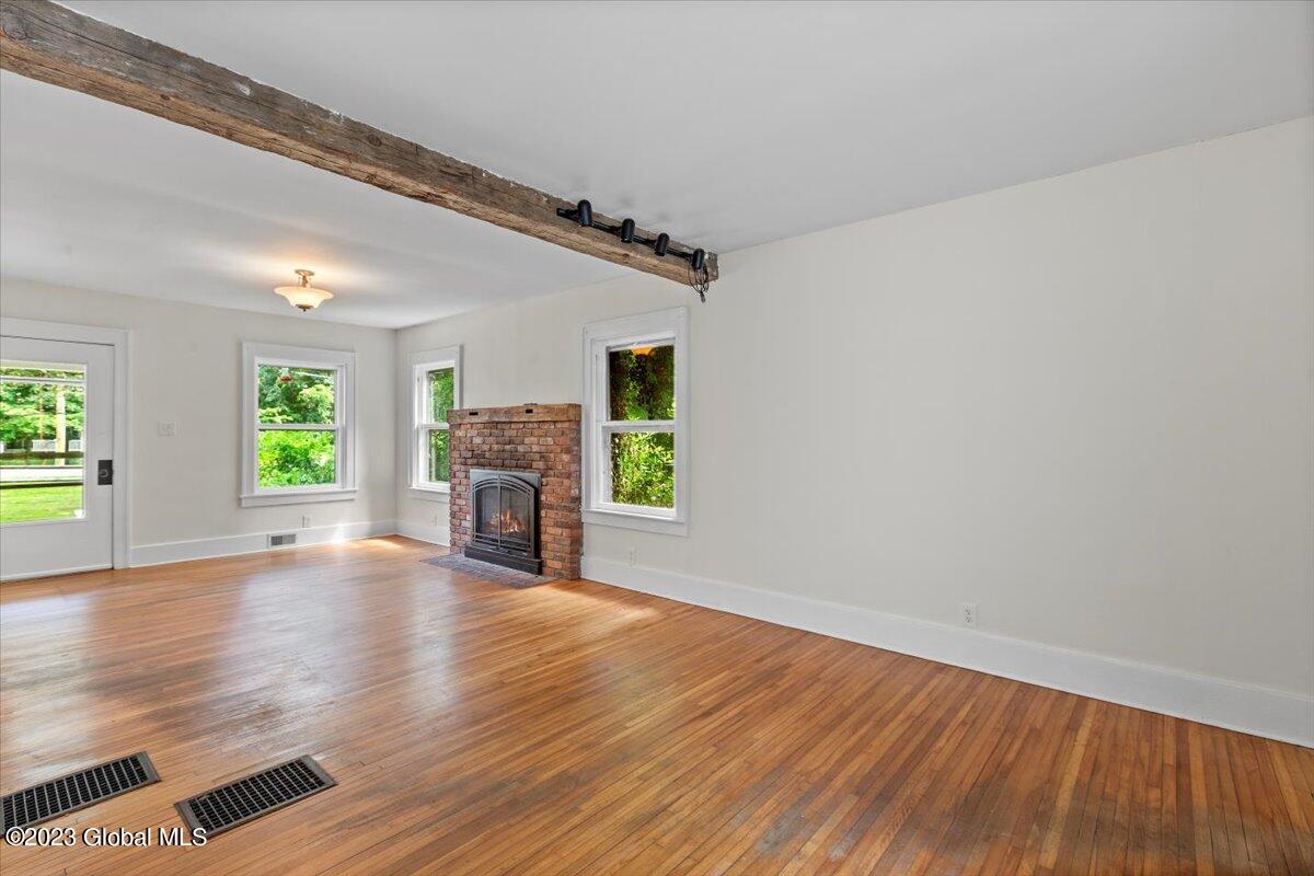 87 Scotch Bush Road Ballston, NY 12027 - Photo 8 of 41 24-MW2_6468