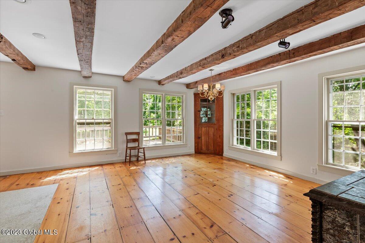 87 Scotch Bush Road Ballston, NY 12027 - Photo 9 of 41 28-MW2_6487