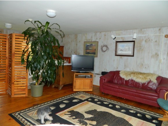 560 Daniels Farm Road Waterford, VT 05819 - Photo 14 of 36 Gallery Image 14