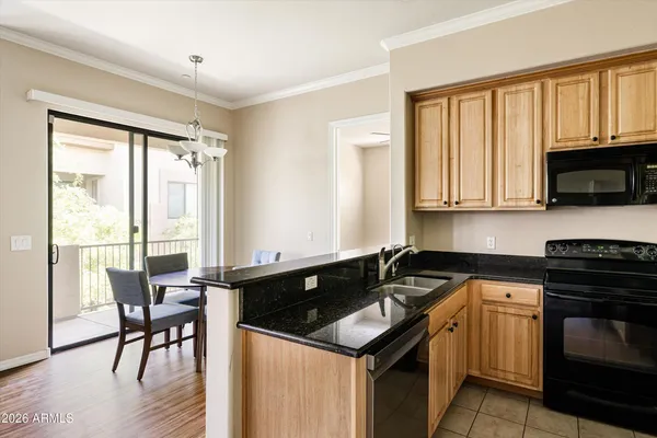 $299,000 | 3330 South Gilbert Road, Unit 2027, Chandler, AZ 85286