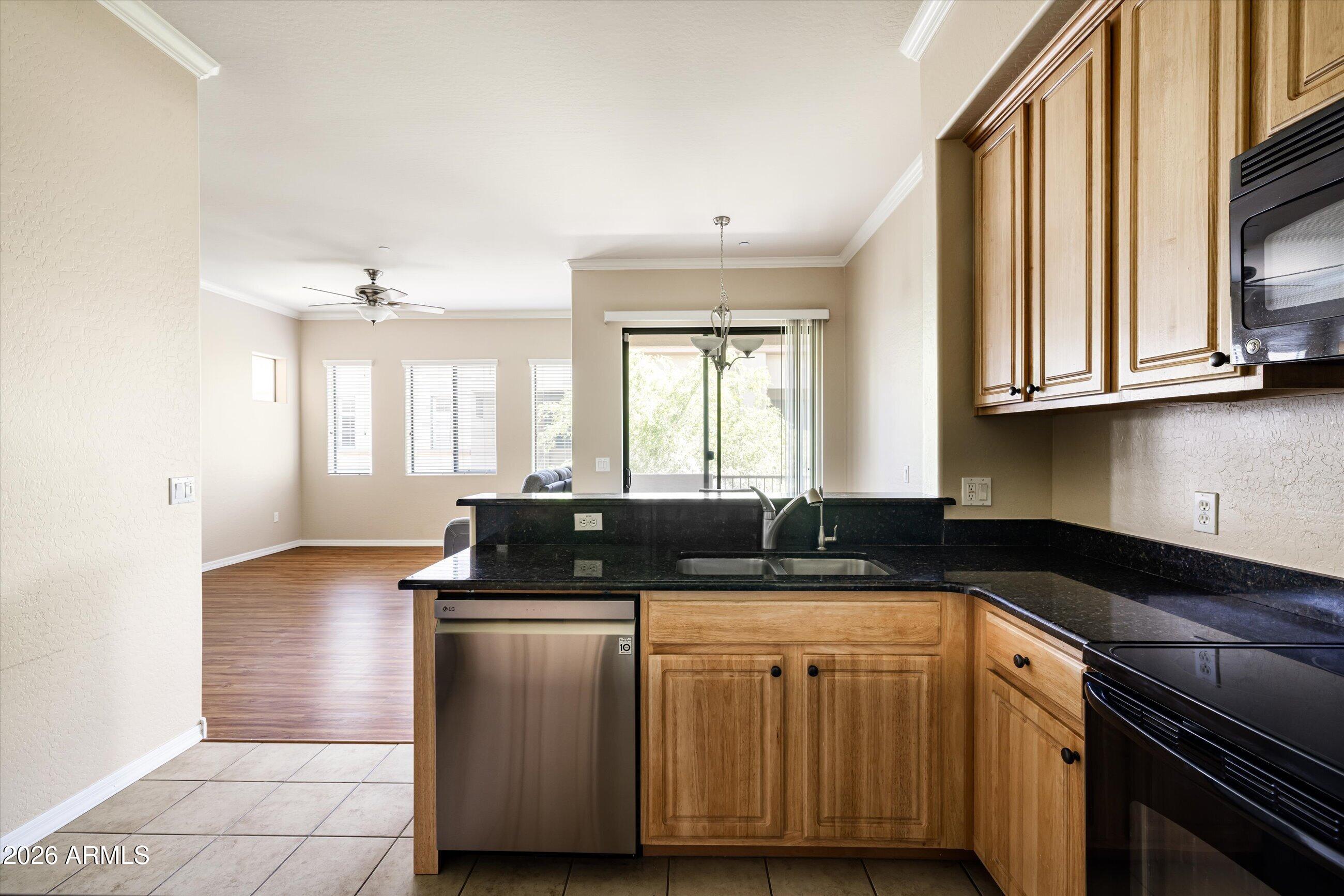 3330 South Gilbert Road, Unit 2027 Chandler, AZ 85286 - Photo 12 of 31 12-3330 S Gilbert Rd, #2027, Chandler, A