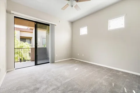 $299,000 | 3330 South Gilbert Road, Unit 2027, Chandler, AZ 85286