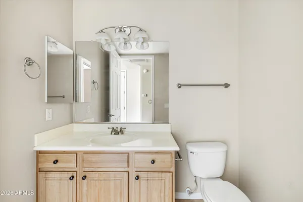 $299,000 | 3330 South Gilbert Road, Unit 2027, Chandler, AZ 85286