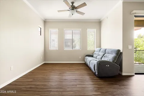 $299,000 | 3330 South Gilbert Road, Unit 2027, Chandler, AZ 85286