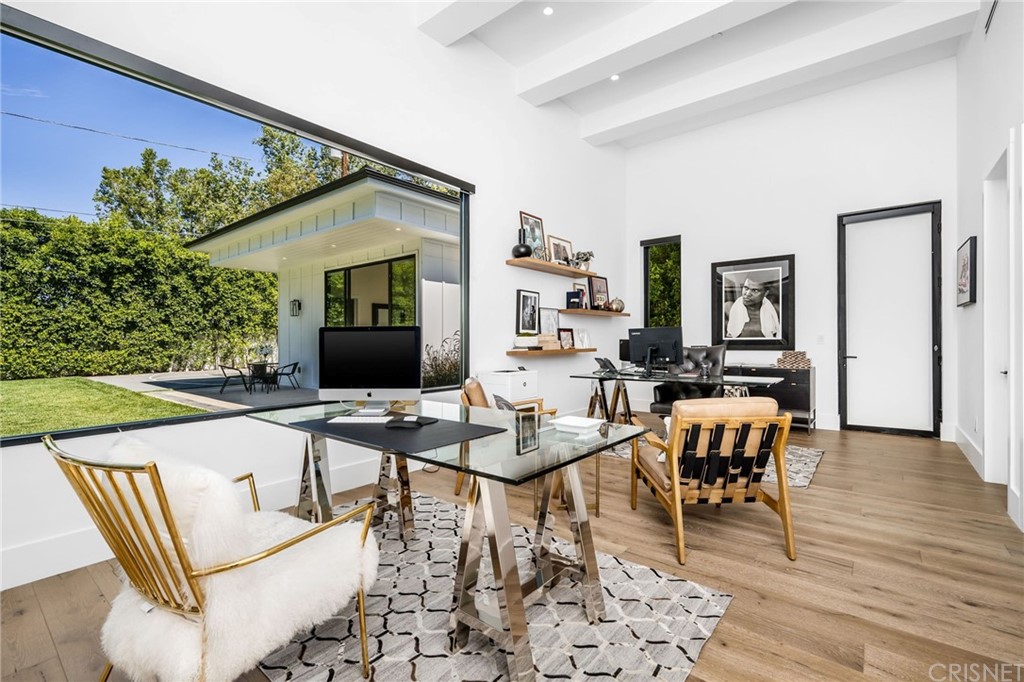 5412 Aldea Avenue Encino, CA 91316 - Photo 13 of 45