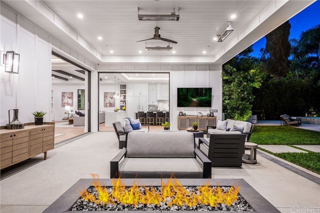 5412 Aldea Avenue Encino, CA 91316 - Photo 14 of 45