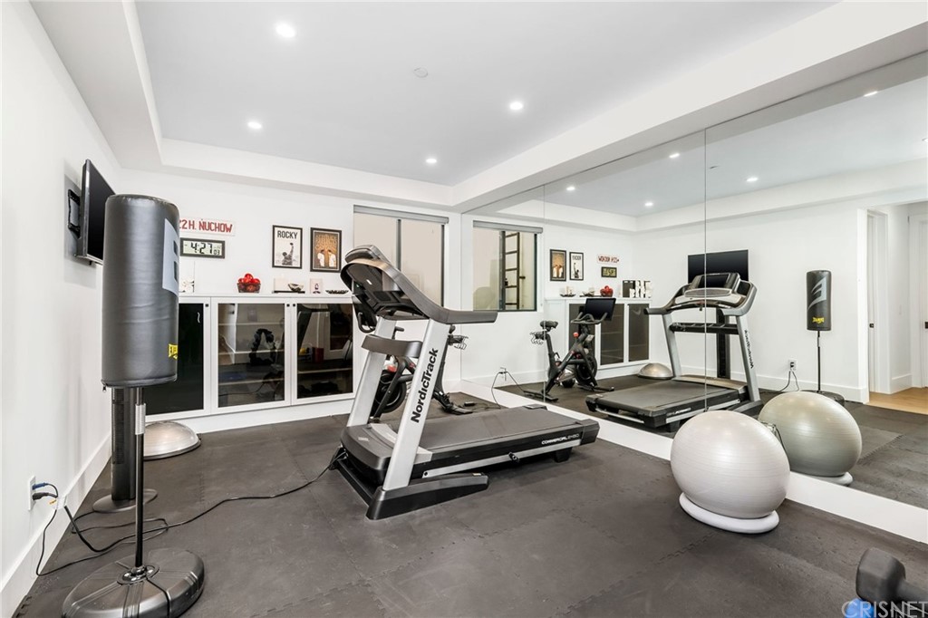 5412 Aldea Avenue Encino, CA 91316 - Photo 20 of 45