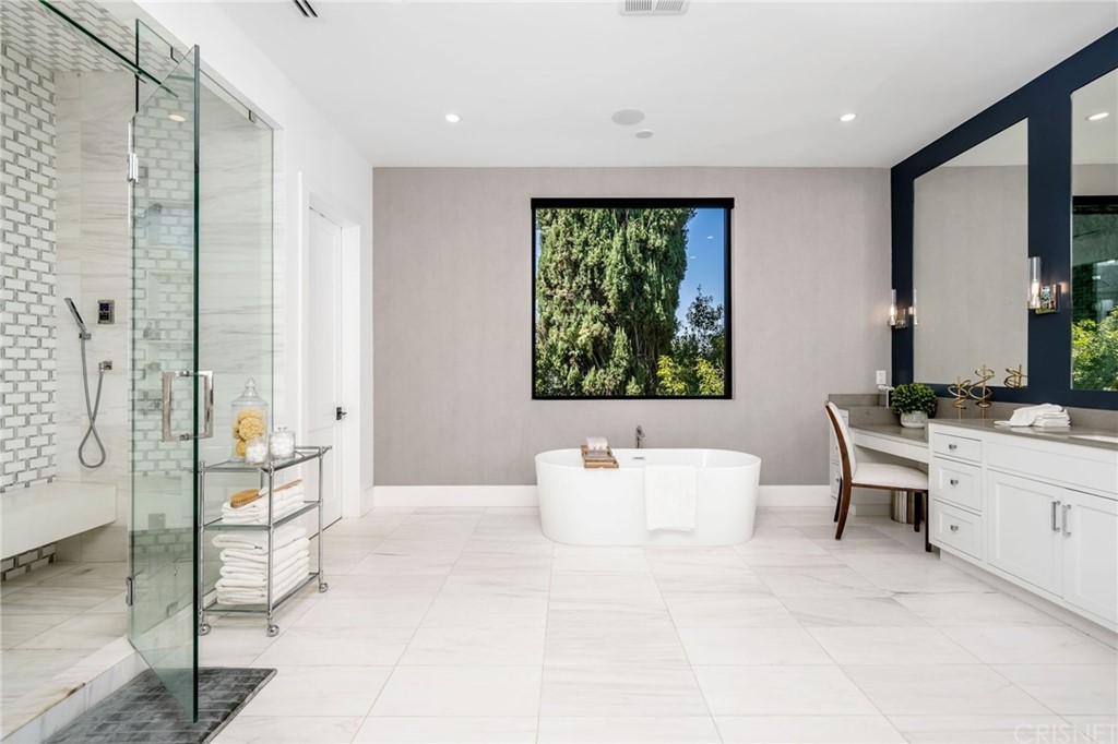 5412 Aldea Avenue Encino, CA 91316 - Photo 25 of 45