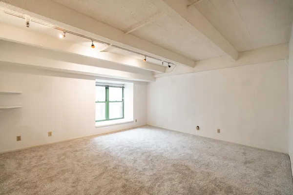 $359,900 | 270 East Highland Avenue, Unit 916, Milwaukee, WI 53202