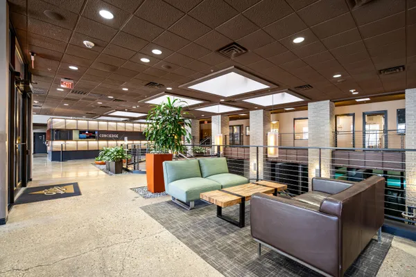 $359,900 | 270 East Highland Avenue, Unit 916, Milwaukee, WI 53202