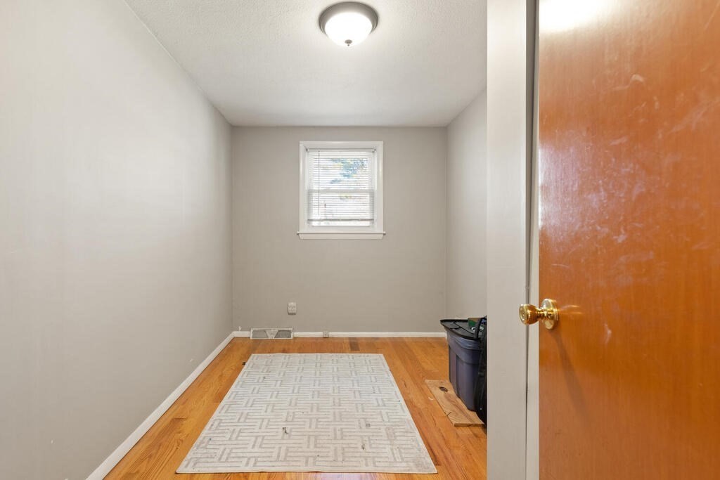 7 Davis Road Wilmington, MA 01887 - Photo 24 of 32 Gallery Image 24