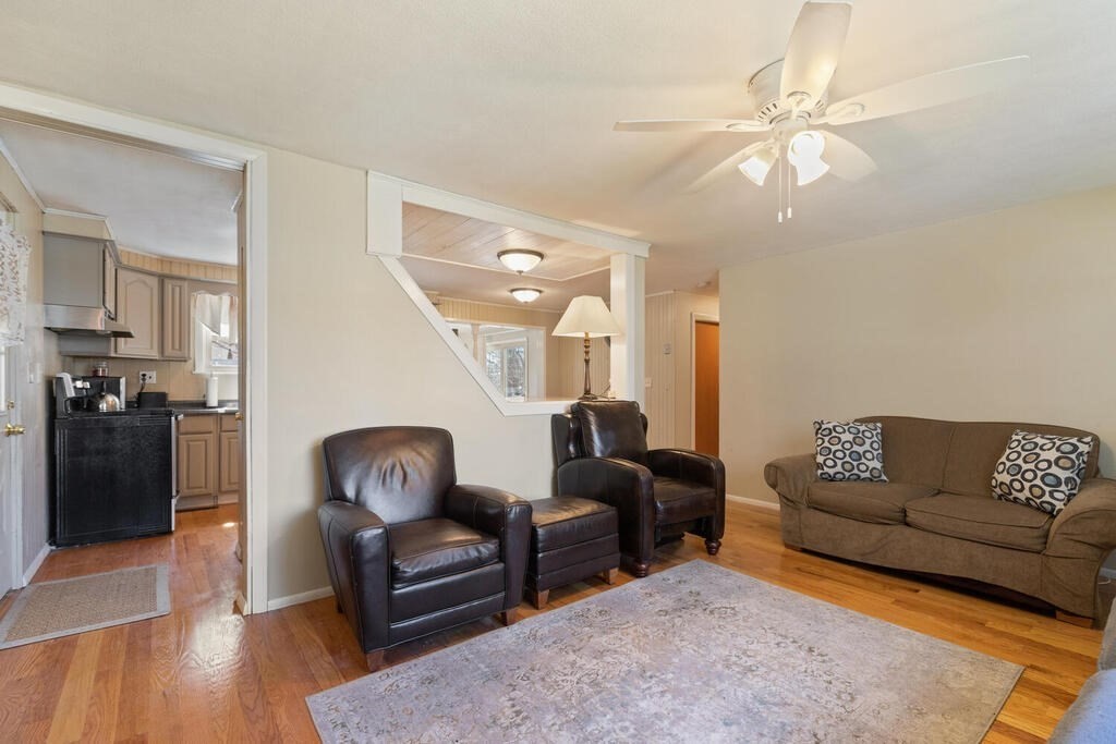 7 Davis Road Wilmington, MA 01887 - Photo 8 of 32 Gallery Image 8