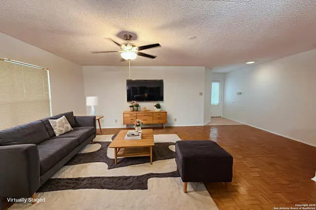 $299,999 | 14218 Fairwayhill, San Antonio, TX 78217