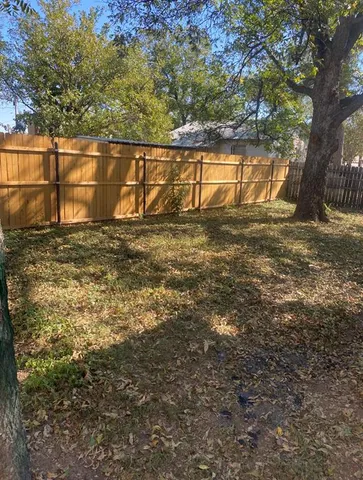 $106,000 | 225 East Reynosa Avenue, De Leon, TX 76444