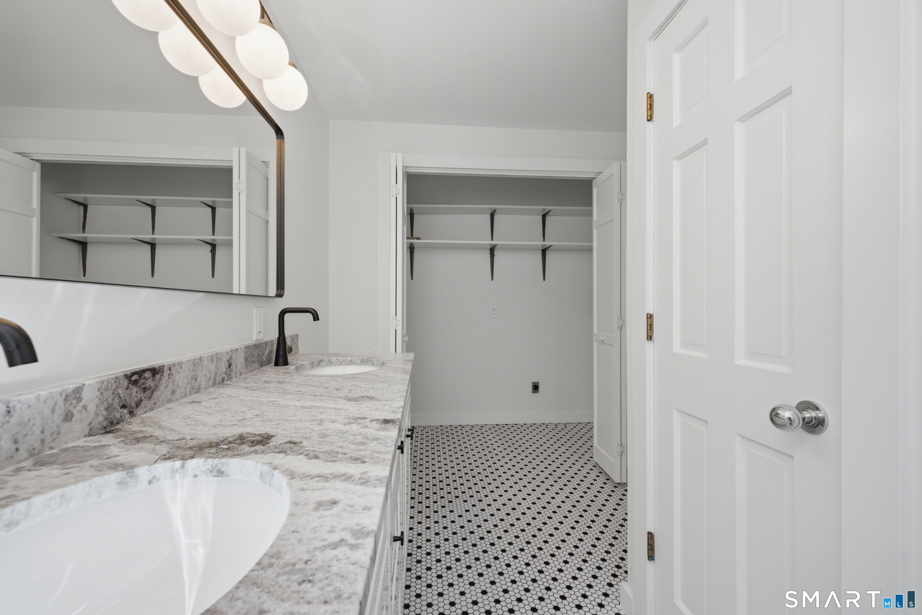 26 Ferry Road, Unit B Chester, CT 06412 - Photo 13 of 25 Gallery Image 13