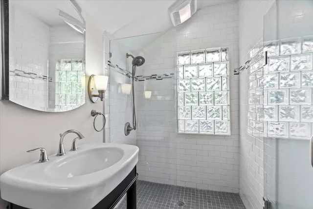 $374,964 | 1957 Snowden Avenue, Memphis, TN 38107