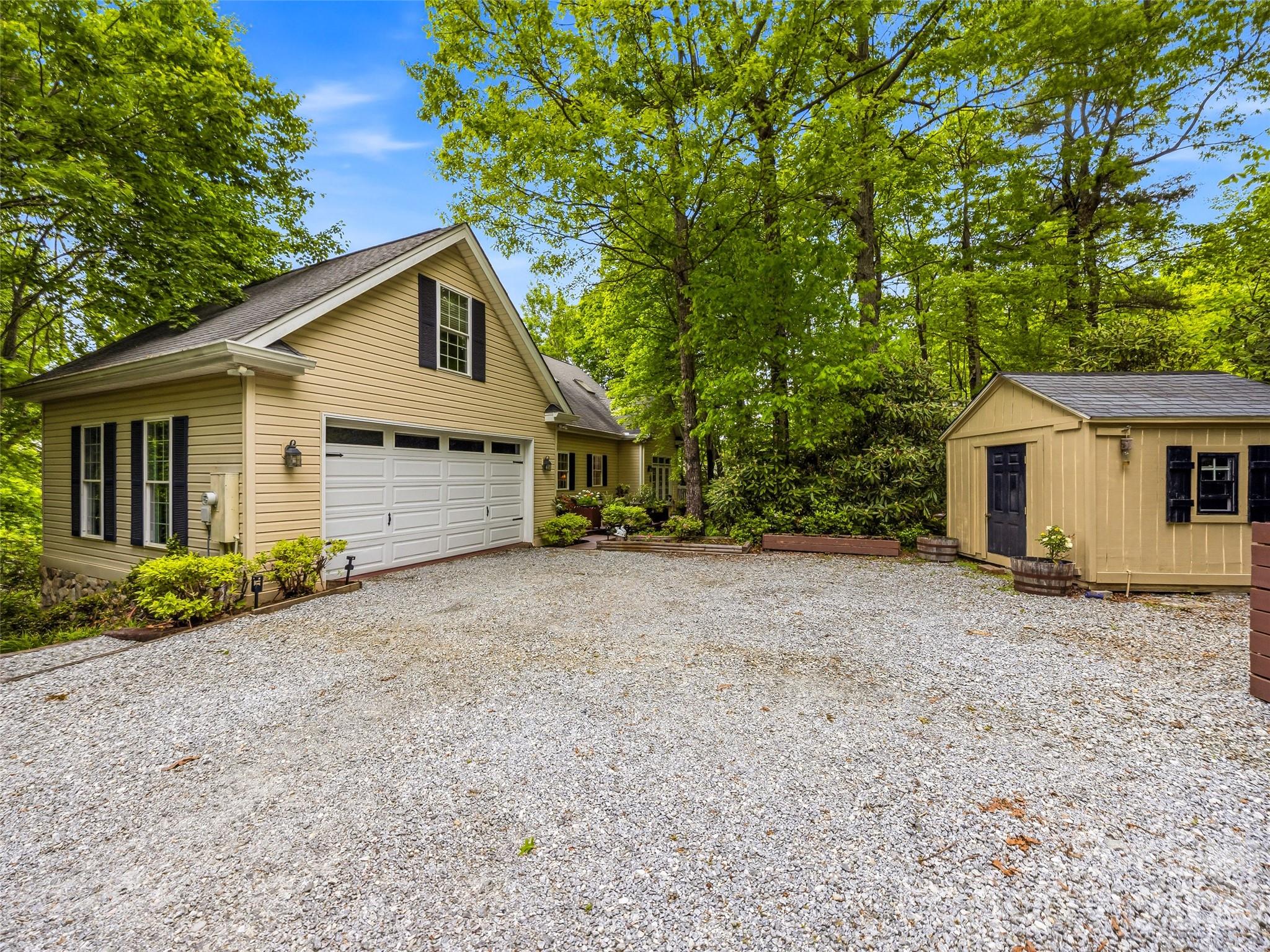 29 Panther Ridge Road Brevard, NC 28712 - Photo 7 of 48