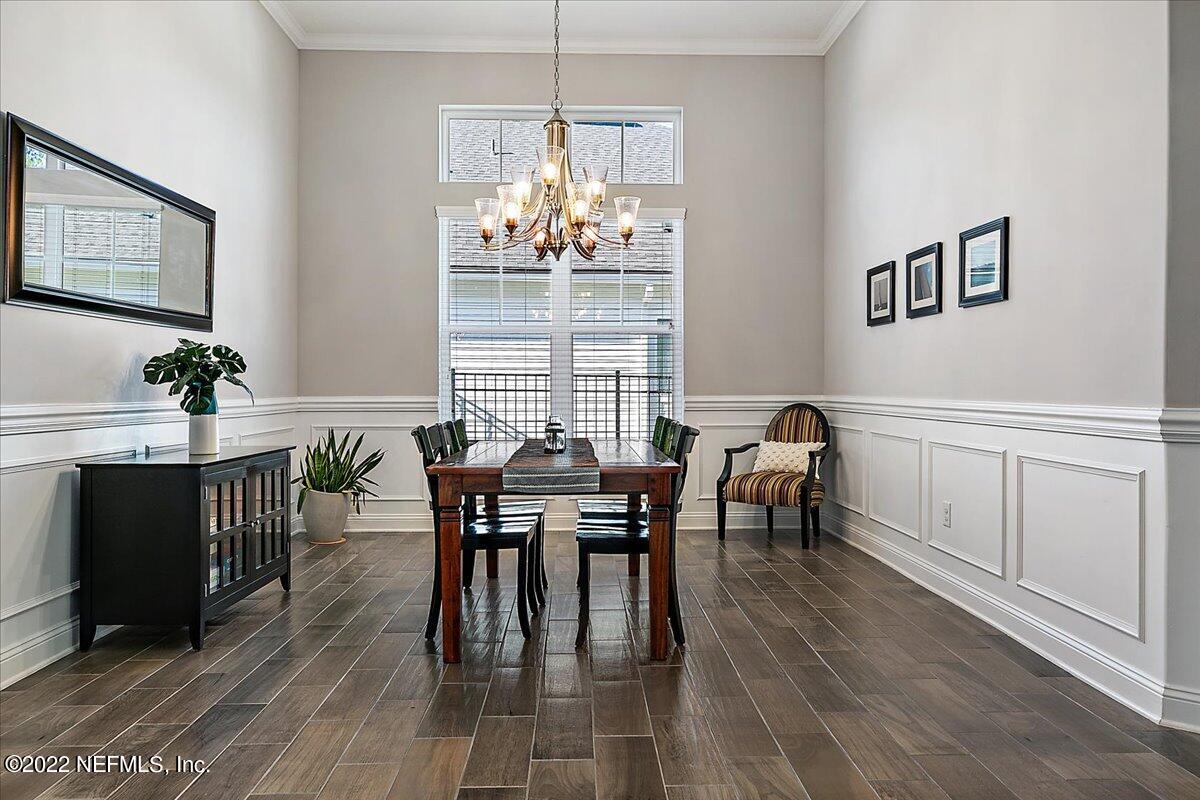 397 Glenneyre Circle St. Augustine, FL 32092 - Photo 8 of 34 Dining Room