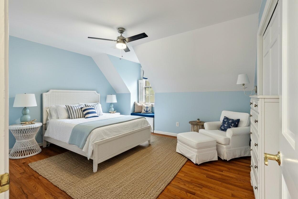 975 Harbortowne Road Charleston, SC 29412 - Photo 33 of 63 975 Harbortowne_14