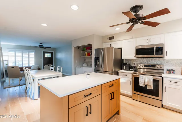 $2,900 | 2104 South Beverly, Mesa, AZ 85210