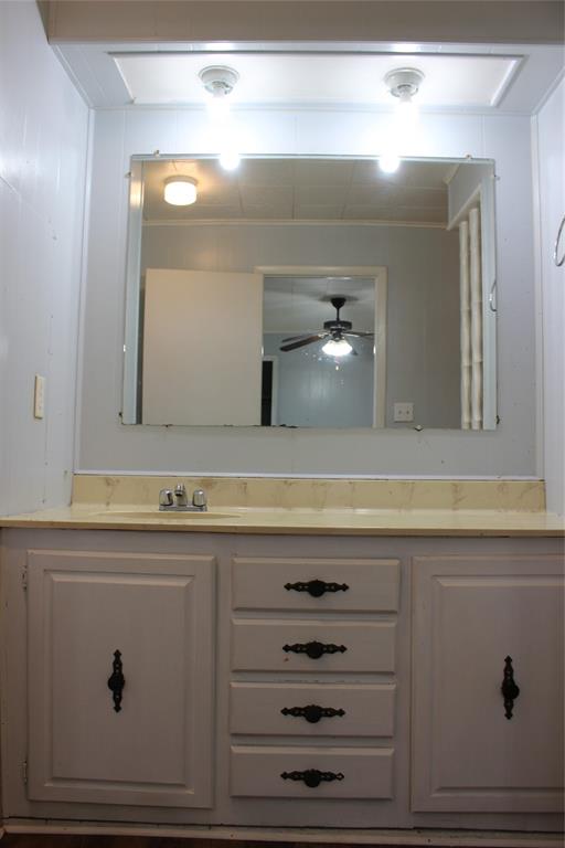 3800 Dorcheat Road Minden, LA 71055 - Photo 35 of 40 a bathroom with a sink mirror and vanity