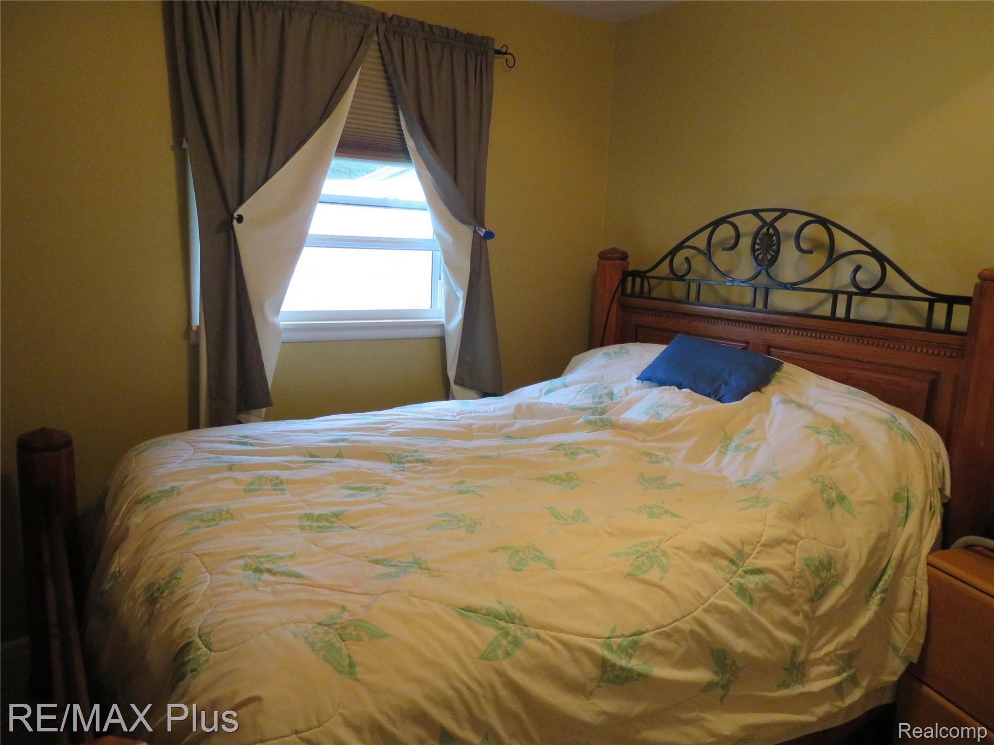4162 North Belsay Road Flint, MI 48506 - Photo 9 of 16 IMG_2021.JPG