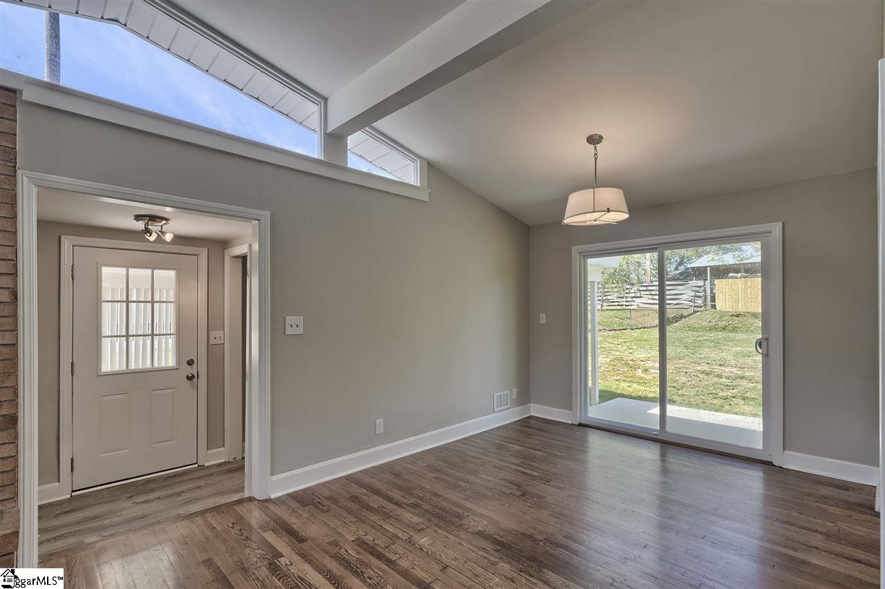 116 Overbrook Drive Greer, SC 29650 - Photo 2 of 29 Gallery Image 2