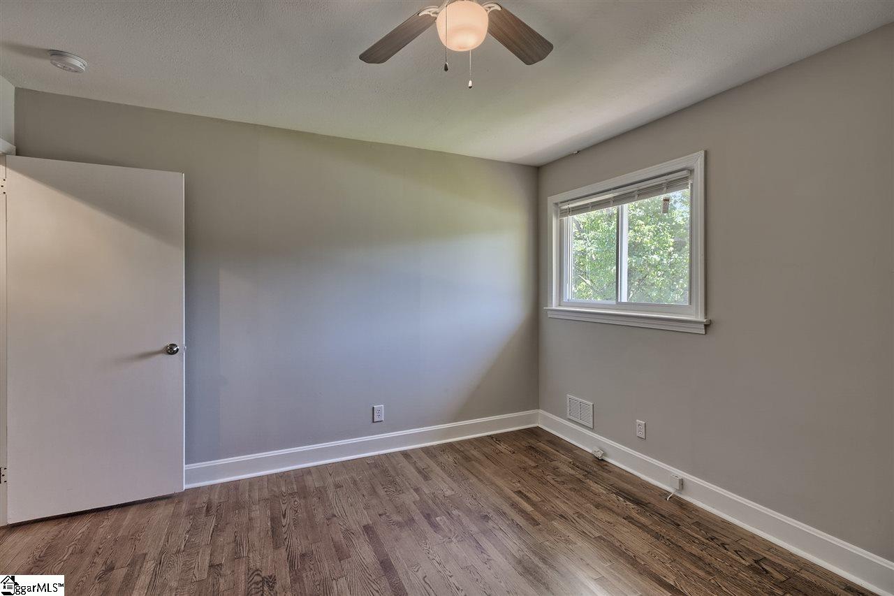 116 Overbrook Drive Greer, SC 29650 - Photo 8 of 29 Gallery Image 8