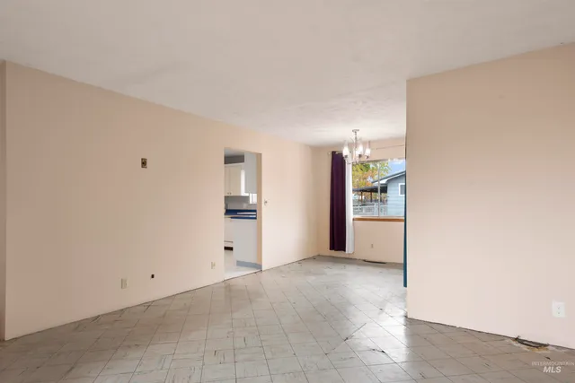 $289,900 | 324 South Whitley Drive, Fruitland, ID 83619