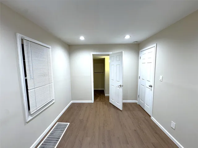 $1,650 | 33 1/2 Oak Street, Johnson City, NY 13790