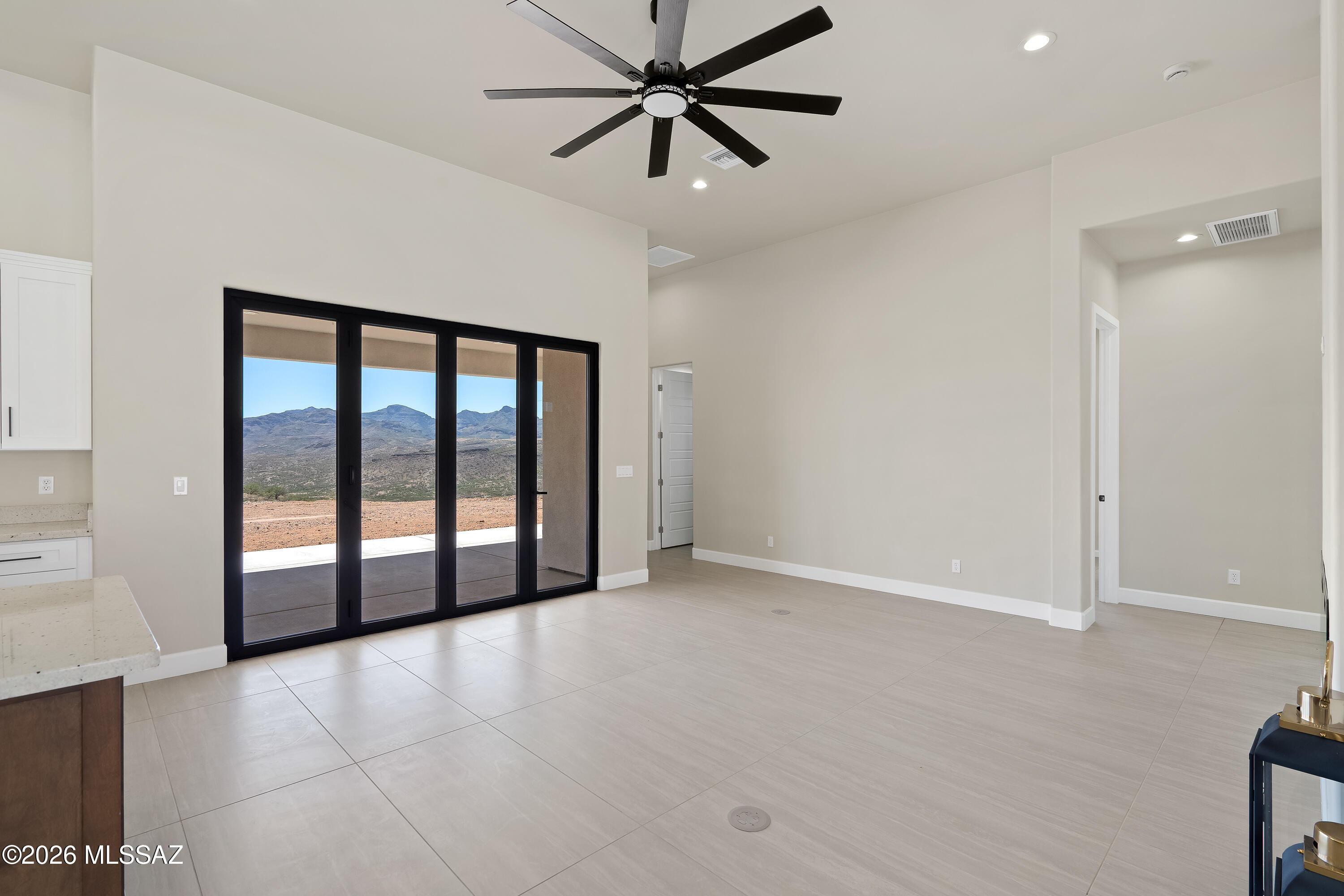 551 Camino Kansas Rio Rico, AZ 85648 - Photo 23 of 50 2 Interiors-18