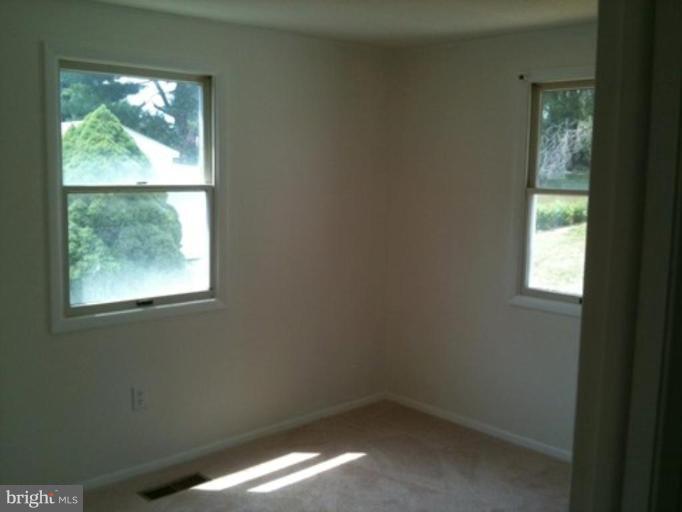 28 Walnut Grove Road Charles Town, WV 25414 - Photo 6 of 9 Bedroom #3