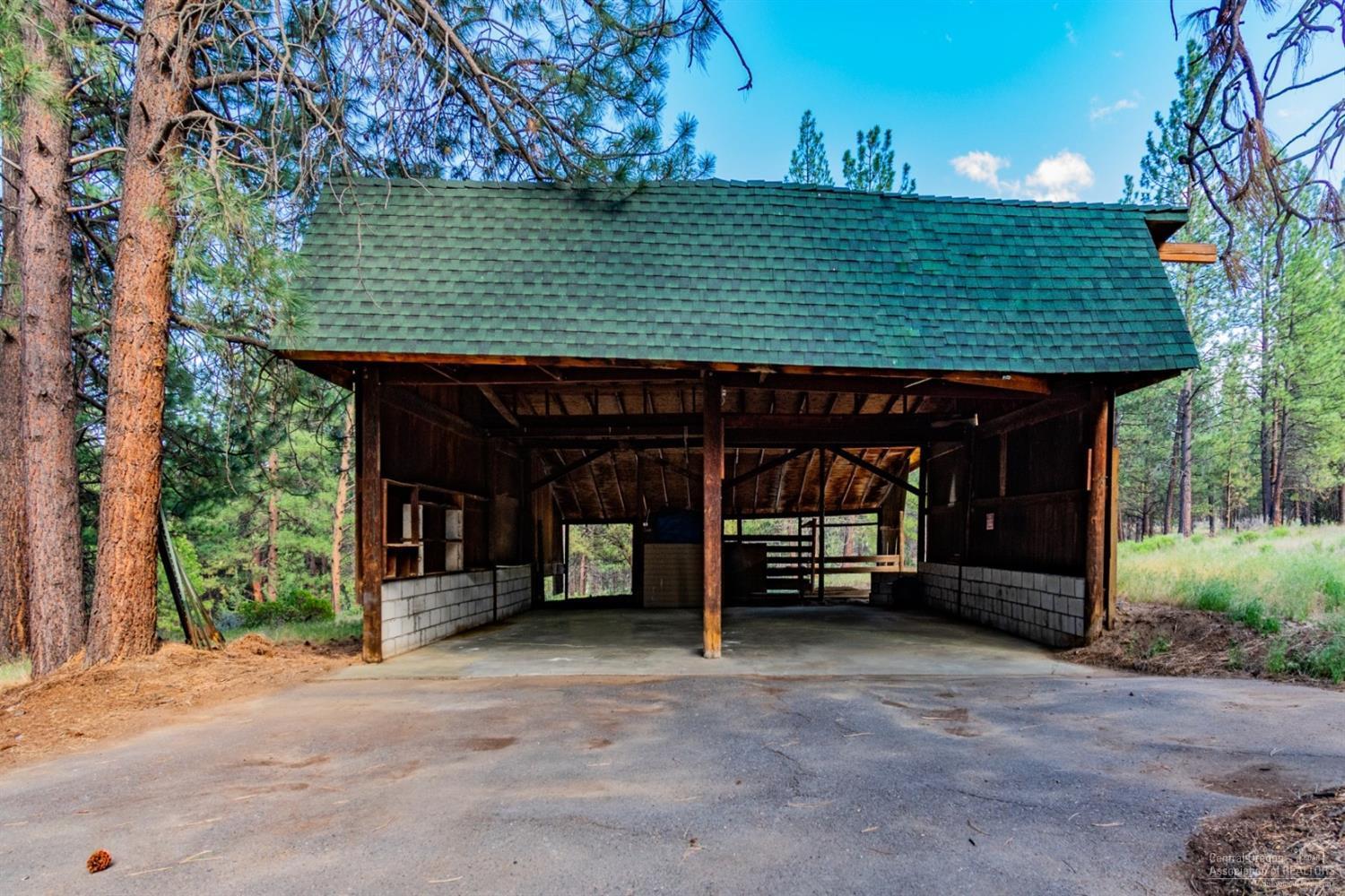 60300 East Ridgeview Drive Bend, OR 97702 - Photo 20 of 22 Additional Photo