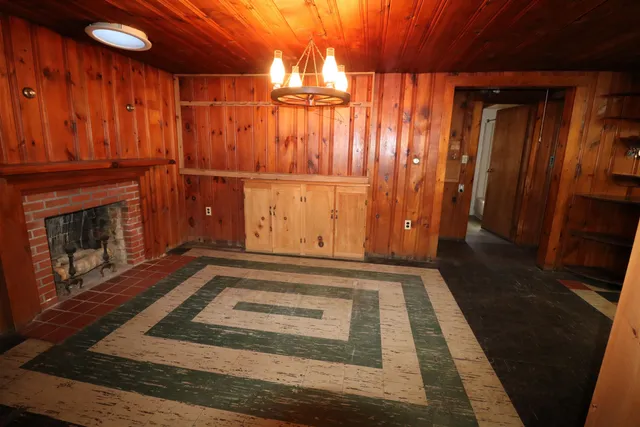 $595,000 | 64 Old Ashburnham Road, Rindge, NH 03461