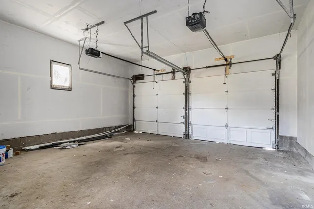 $320,000 | 24675 County Road 16, Elkhart, IN 46516