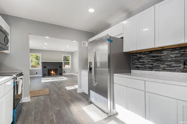 $320,000 | 24675 County Road 16, Elkhart, IN 46516