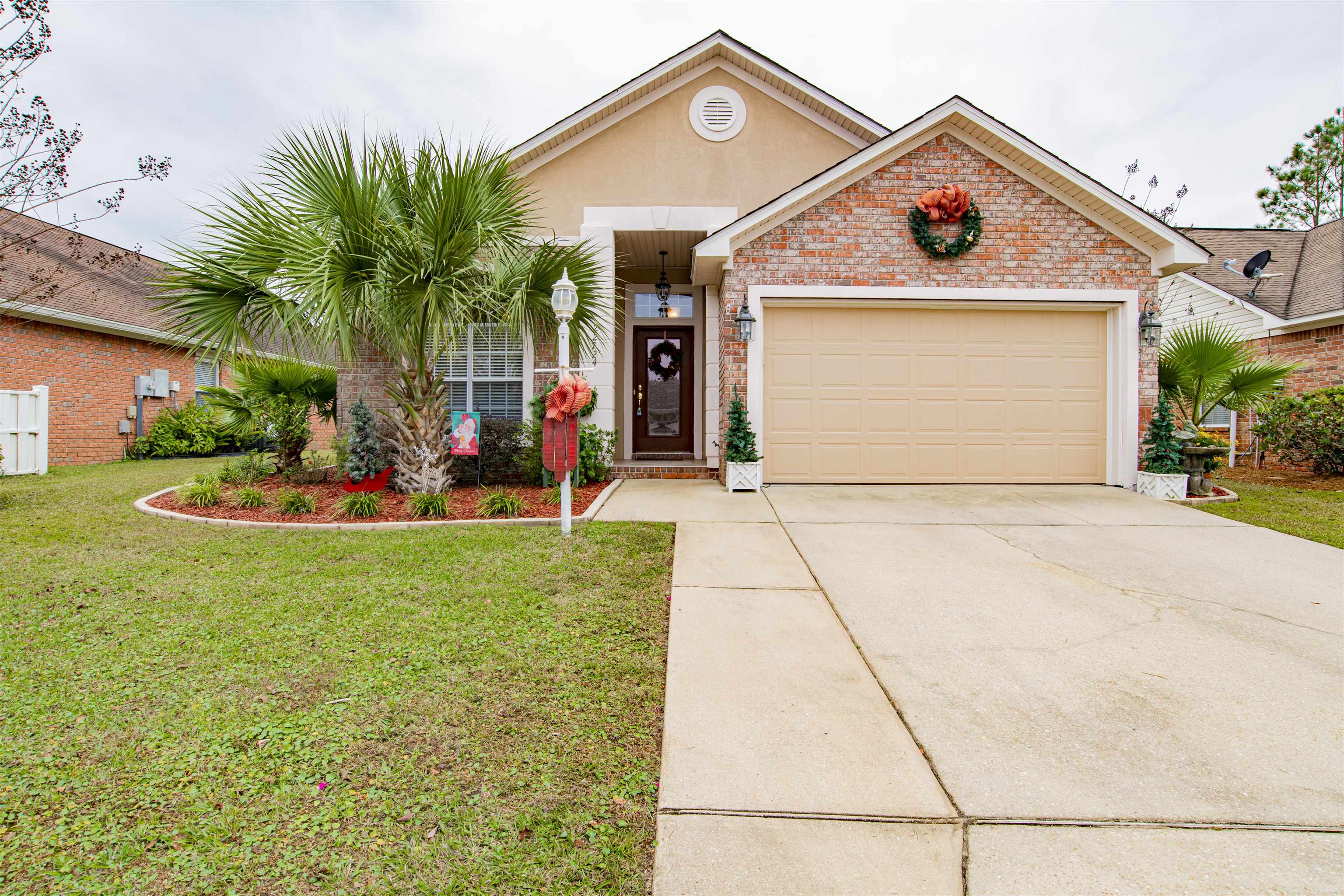 22724 Tranquil Lane Foley, AL 36535 - Photo 2 of 37