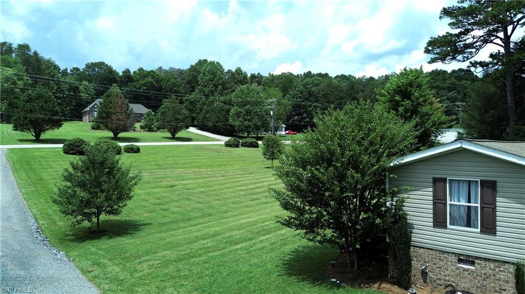 1242 East Carter Mill Road Elkin, NC 28621 - Photo 5 of 29