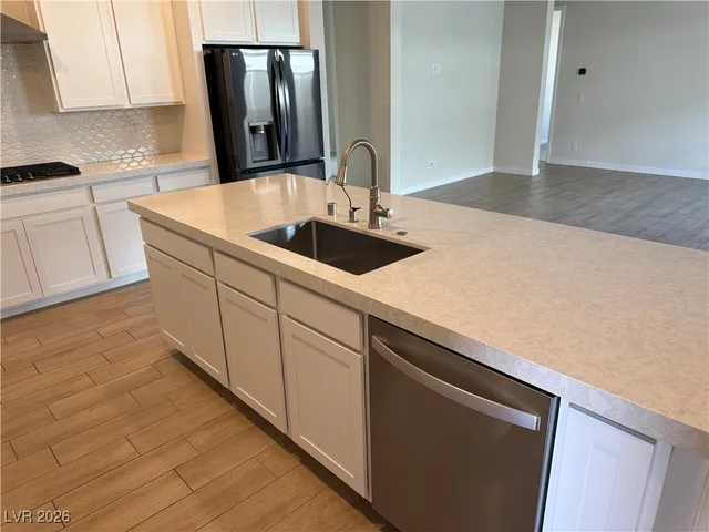 $2,675 | 815 Eaton Falls Street, Henderson, NV 89011